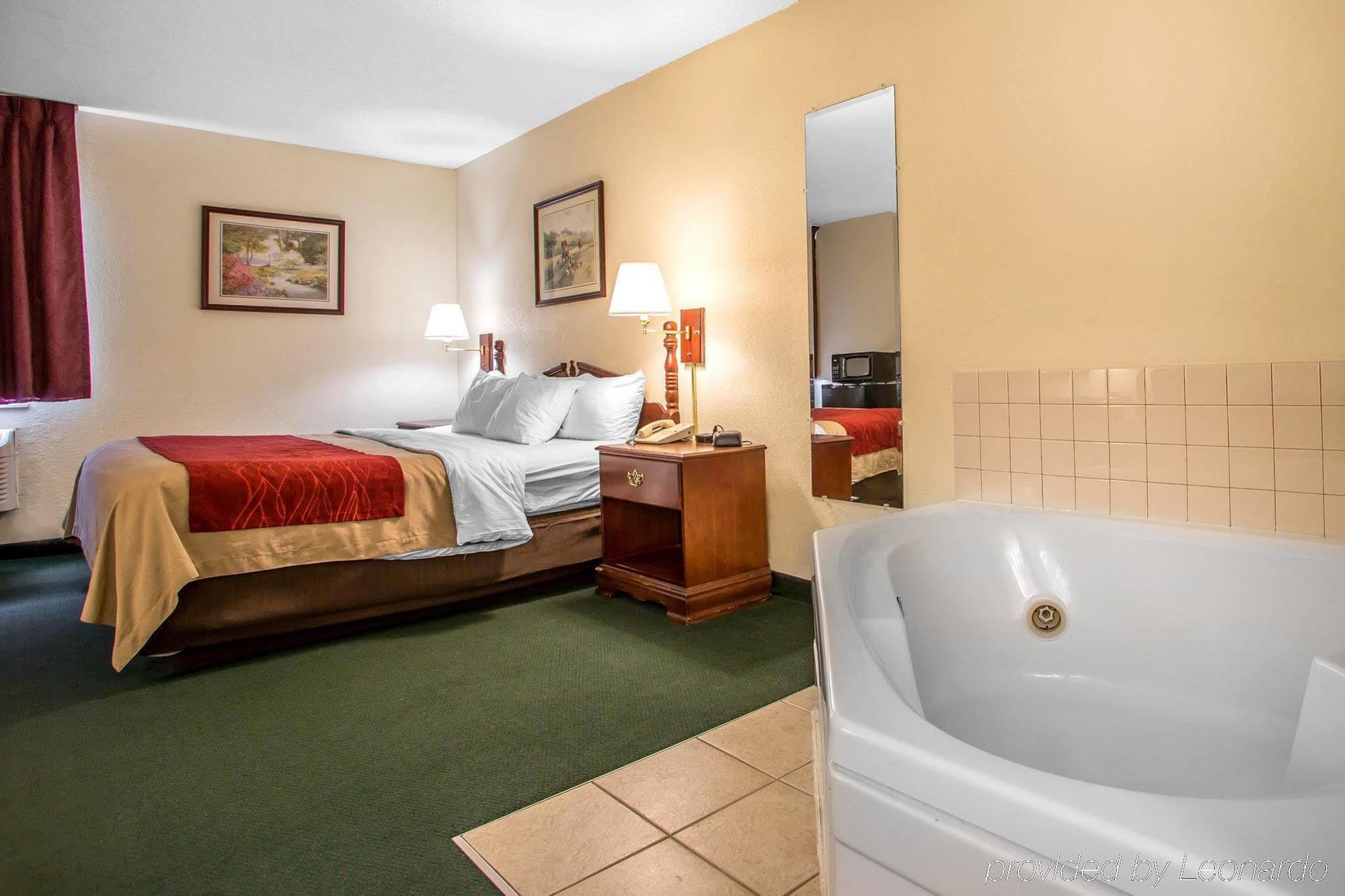 Super 8 By Wyndham Chambersburg I-81 Hotel Exterior foto